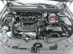 Honda Accord Sport Series 260TURBO Premium - ფოტო 10