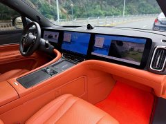 AITO M9 Extended Range Ultra 42kWh 6-Seater - ფოტო 19