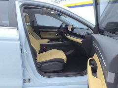 Geely Emgrand L HiP Longteng Edition 1.5TD-DHT Pro 100KM Excellence - ფოტო 8