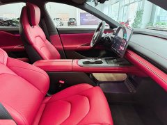 Xiaomi SU7 2024 Rear-Wheel Drive Long Range Smart Driving Edition - ფოტო 17