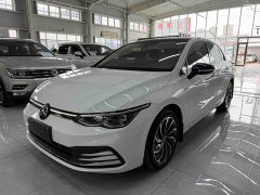 Volkswagen Golf 280TSI DSG Pro - ფოტო 1