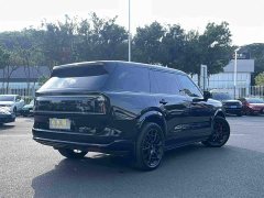 Zeekr Geely Zeekr 9X 2025 Obsidian Black 70kWh Six-Seater - ფოტო 4
