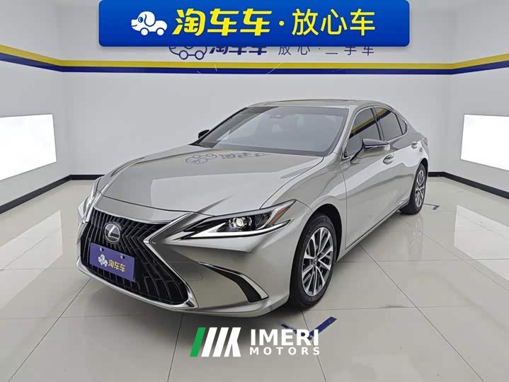 Lexus ES 200 Excellence Edition