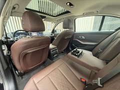 BMW 3 Series 325i M Sport Package - ფოტო 12