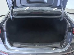 SAIC MG i5 2023 1.5L CVT Luxury - ფოტო 4