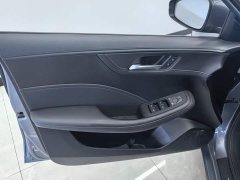 SAIC MG i5 2023 1.5L CVT Luxury - ფოტო 7
