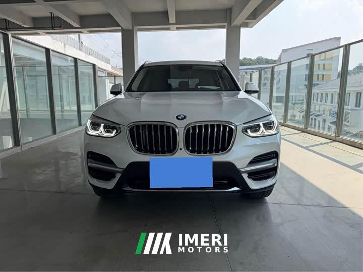 BMW X3 xDrive25i M Sport Package - ავტომობილი ჩინეთიდან