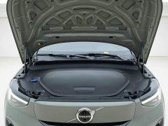 Volvo C40 2022 Long Range Pro - ფოტო 7