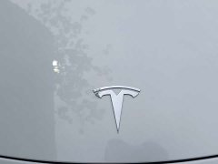 Tesla Model Y 2022 Facelift Rear-Wheel Drive - ფოტო 14