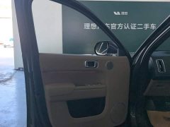 Li Auto L8 Max Intelligent Refresh Edition - ფოტო 7