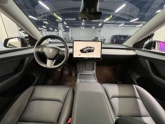 Tesla Model Y Rear-Wheel Drive - ფოტო 8