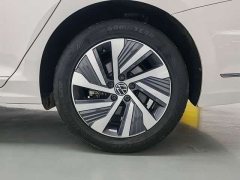 Volkswagen Passat Plug-in Hybrid 430PHEV Hybrid Luxury Edition - ფოტო 14