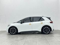 Volkswagen ID.3 Outstanding Edition - ფოტო 8