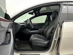 Tesla Model Y L Long Range All-Wheel Drive - ფოტო 10