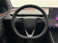 Tesla Model Y L Long Range All-Wheel Drive - ფოტო 8