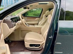 AITO M9 Extended Range Ultra 42kWh 6-Seater - ფოტო 9