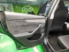 Tesla Model Y Long Range All-Wheel Drive Launch Edition - ფოტო 13