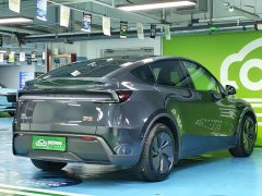 Tesla Model Y Long Range All-Wheel Drive Launch Edition - ფოტო 20