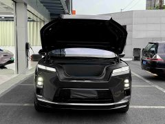 NIO ES8 2026 Six-Seat Executive Signature Edition - ფოტო 13