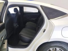 BYD Qin L DM-i 80KM Elite - ფოტო 11