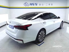 Nissan Teana 2.0L XL-TLS Comfort Edition - ფოტო 3
