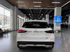 Mercedes-Benz GLA 200 - ფოტო 15