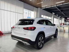 Mercedes-Benz GLA 200 - ფოტო 16