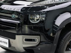Land Rover Defender 110 3.0T P400 X-Dynamic HSE - ფოტო 8