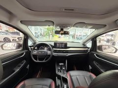 Geely Emgrand X3 PRO 1.5L CVT Luxury - ფოტო 14