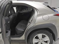Lexus UX 2020 200 Special Edition - ფოტო 11