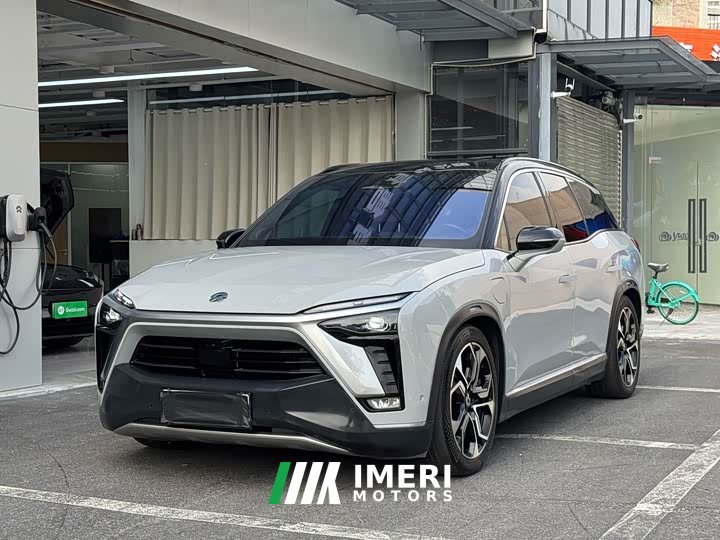 NIO ES8 580KM Signature Edition Six-Seater