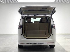 Buick GL8 New Energy Lusang Respect Edition - ფოტო 10