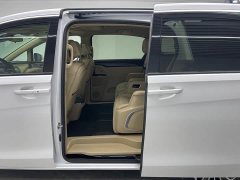 Buick GL8 New Energy Lusang Respect Edition - ფოტო 17