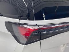 Buick GL8 New Energy Lusang Respect Edition - ფოტო 20