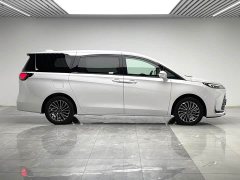 Buick GL8 New Energy Lusang Respect Edition - ფოტო 8