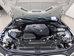 BMW 3 Series 325Li M Sport Package - ფოტო 12