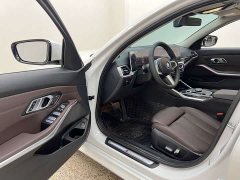 BMW 3 Series 325Li M Sport Package - ფოტო 9