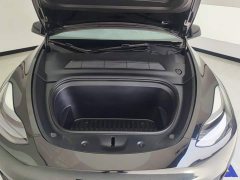 Tesla Model Y Rear-Wheel Drive - ფოტო 10