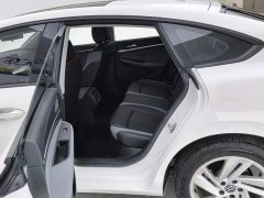 Volkswagen Lingdu L 280TSI DSG Dazzling Red Edition - ფოტო 11