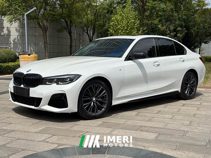 BMW 3 Series 2022 325i M Sport Night Edition Package - ავტომობილი ჩინეთიდან