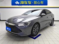 BYD Qin PLUS Glory Edition DM-i 55KM Leading - ფოტო 1