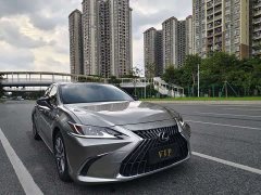 Lexus ES 2022 300h Excellence Edition - ფოტო 2