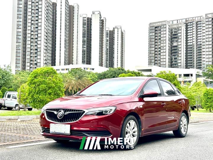 Mercedes-Benz Yinglang 1.5L automatic elite