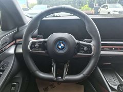 BMW i5 eDrive 35L Premium M Sport Package - ფოტო 12