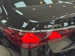 Mercedes-Benz E-Class E 300 L Luxury - ფოტო 18