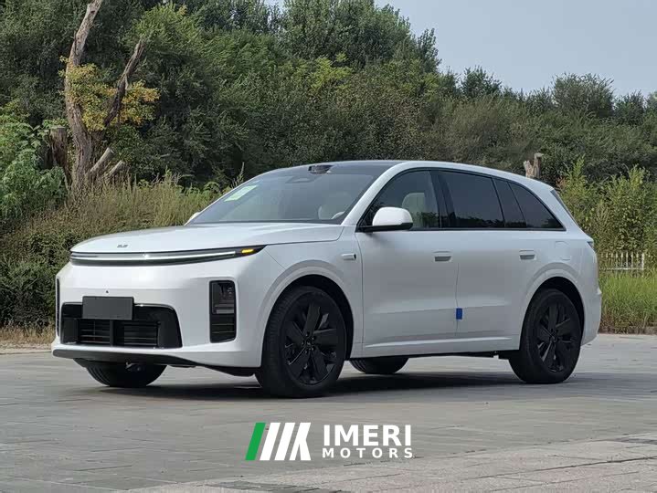 Li Auto L6 Ultra - ავტომობილი ჩინეთიდან