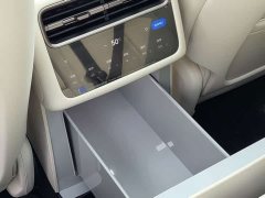 Li Auto L6 Ultra - ფოტო 14