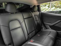 Tesla Model Y Rear-Wheel Drive - ფოტო 16