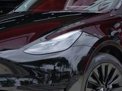 Tesla Model Y 2023 Rear-Wheel Drive - ფოტო 3