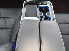 Honda Odyssey 2.0L e:HEV Luxury - ფოტო 11